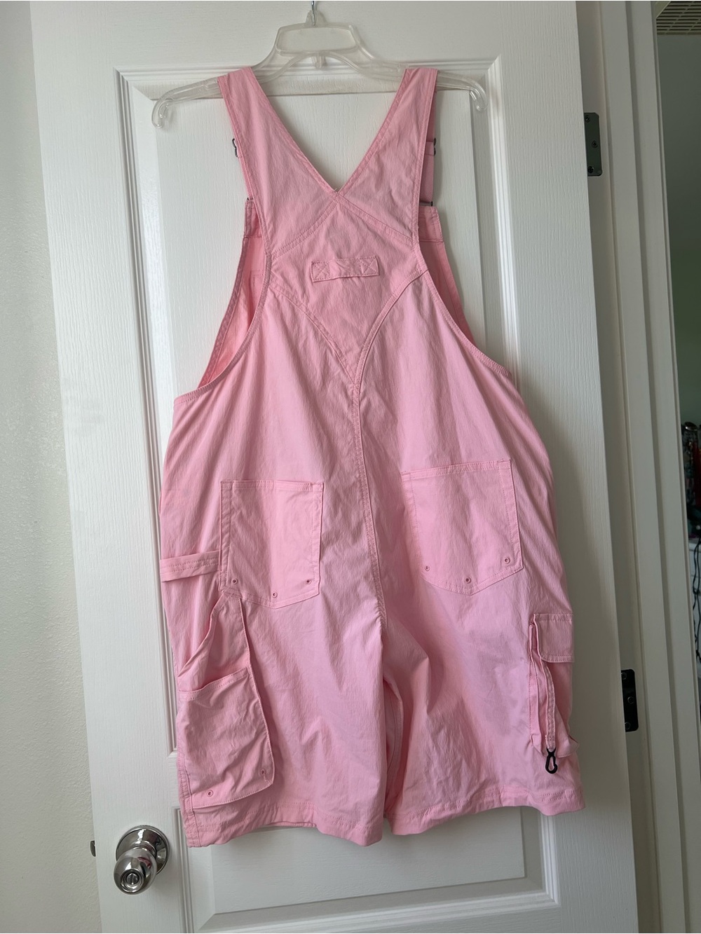 Duluth Trading Co Women’s Light Pink Overall Shorts - Picture 5 of 6